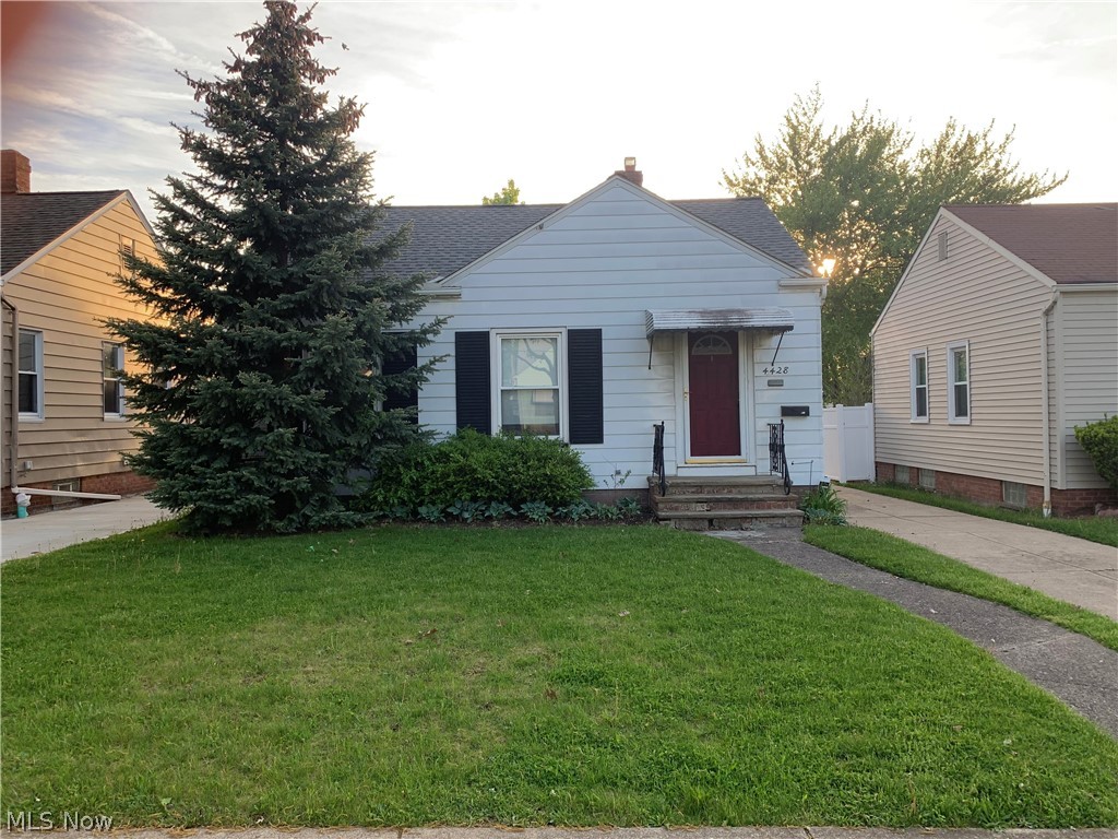 4428 Fulton Road Cleveland, OH 44144 - Photo 1 of 16 Gallery Image 1