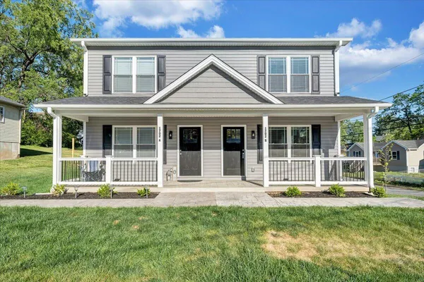 $1,550 | 1702 Baldwin Avenue Northeast, Unit B, Roanoke, VA 24012