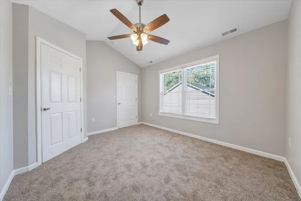 $1,550 | 1702 Baldwin Avenue Northeast, Unit B, Roanoke, VA 24012