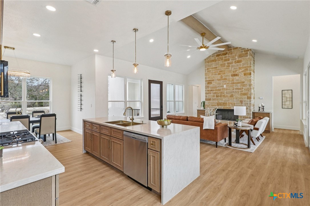 858 Rutherford Fischer, TX 78623 - Photo 11 of 37