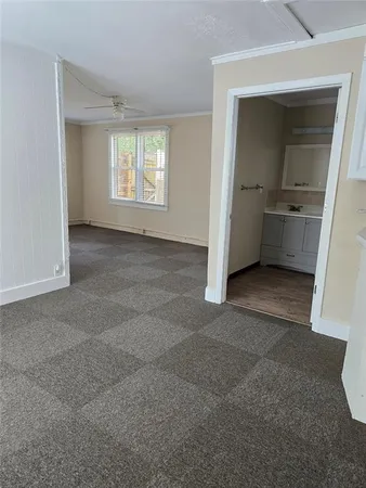 $1,500 | 533 South Glenwood Avenue, Clearwater, FL 33756