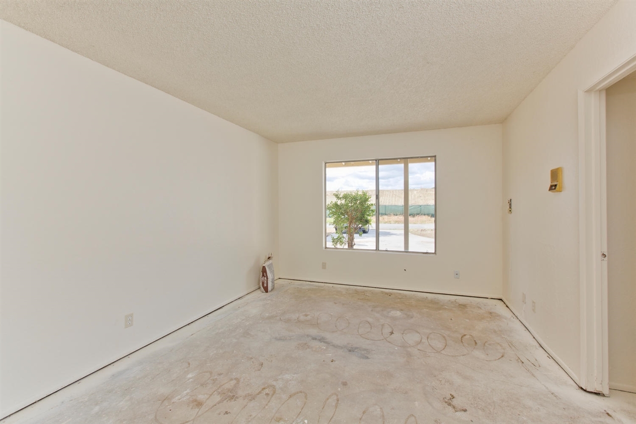 13991 Charlan Road Valley Center, CA 92082 - Photo 11 of 19