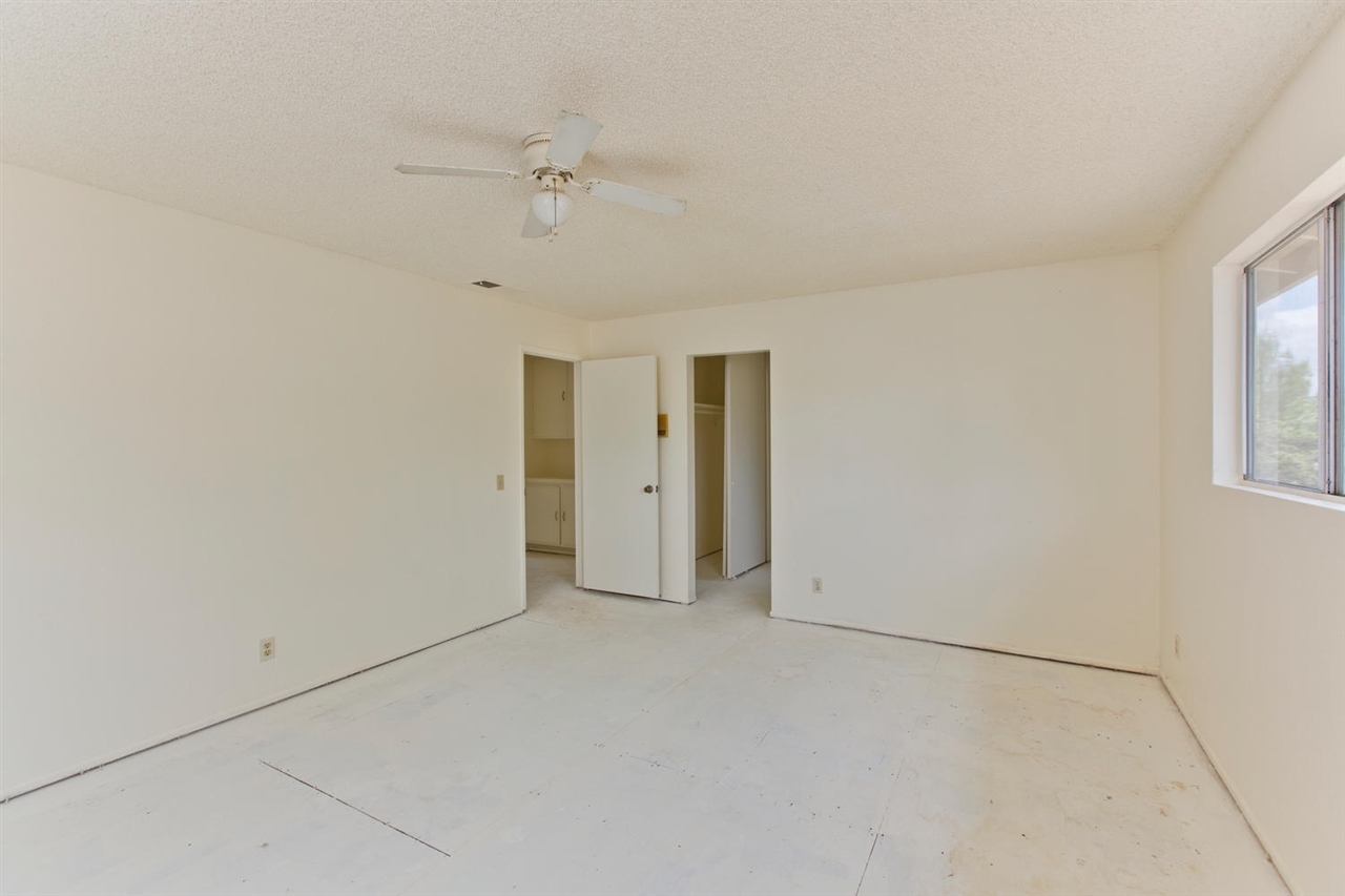 13991 Charlan Road Valley Center, CA 92082 - Photo 17 of 19