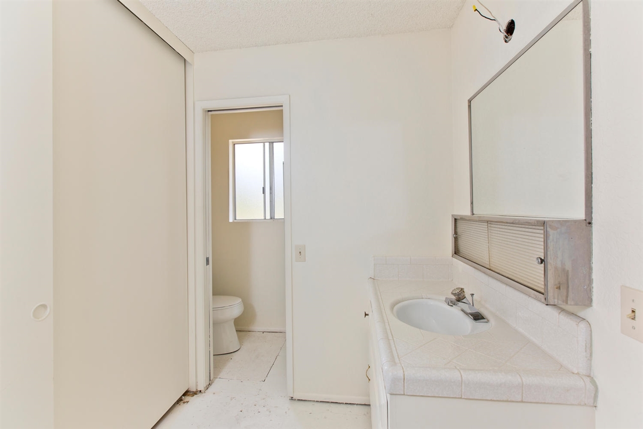 13991 Charlan Road Valley Center, CA 92082 - Photo 18 of 19