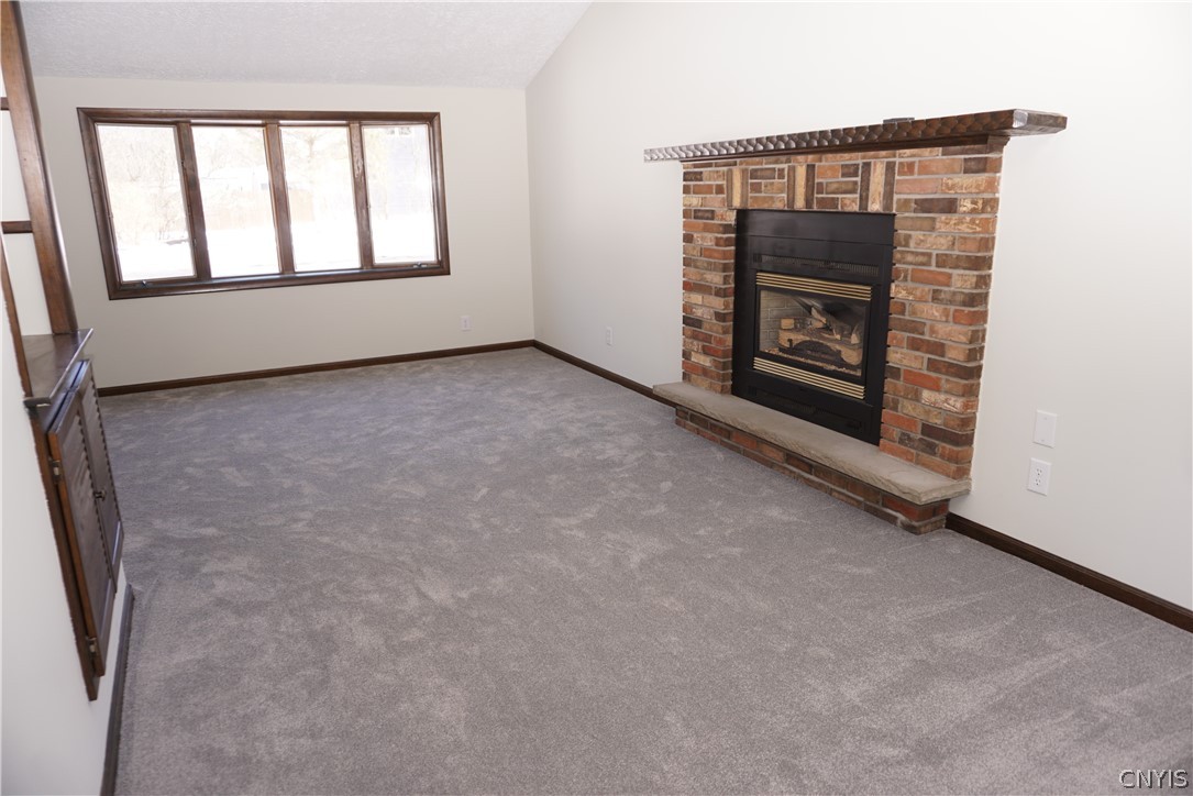 32 Wellington Road Clay, NY 13212 - Photo 25 of 48