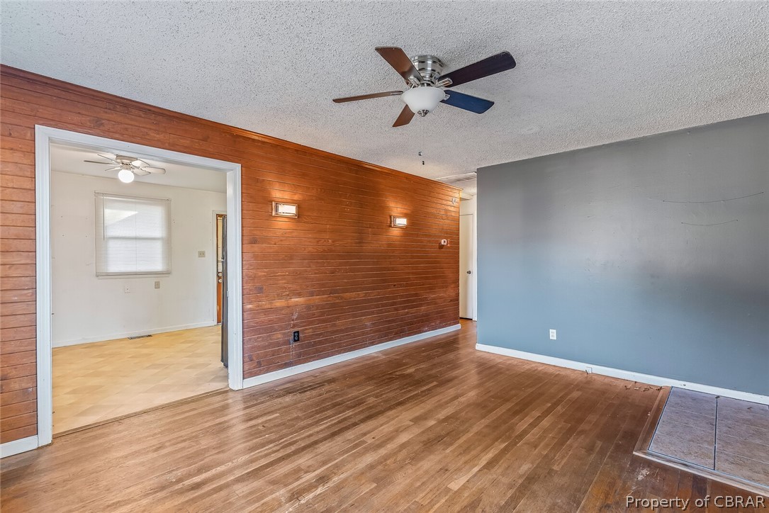 502 Tekoa Road Chesapeake, VA 23325 - Photo 4 of 36 Gallery Image 4