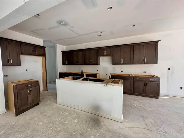 $499,900 | 5556 Coalie Trace, Flowery Branch, GA 30542