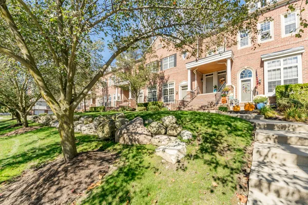 $2,300 | 695 River Park Village Boulevard, Northville, MI 48167