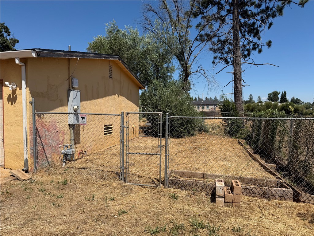 5726 Newland Road Paradise, CA 95969 - Photo 2 of 20