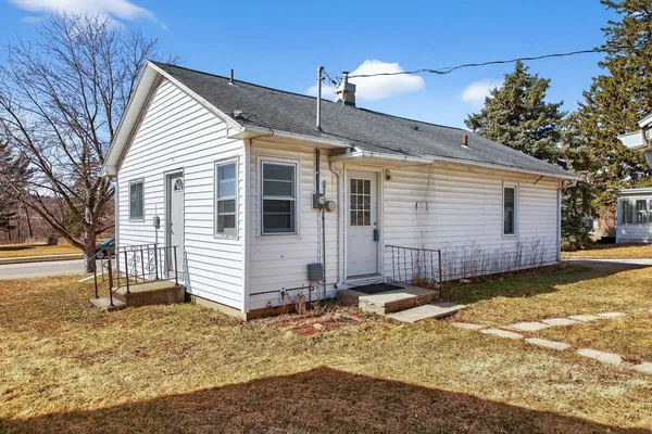 $159,900 | 1006 Main Street South, Chatfield, MN 55923