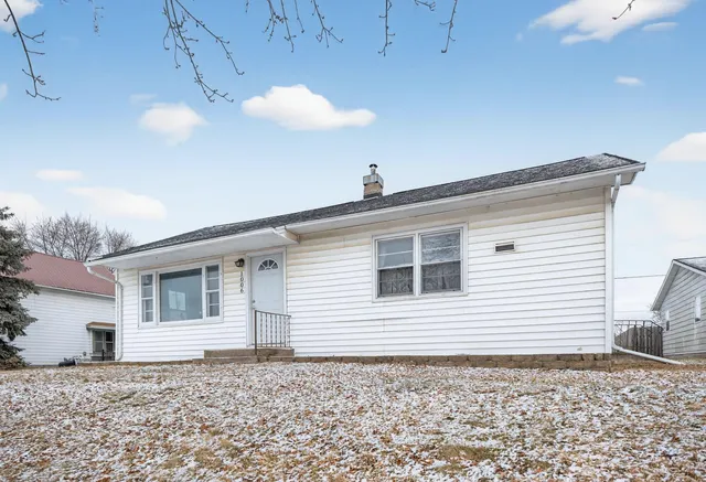 $167,900 | 1006 Main Street South, Chatfield, MN 55923