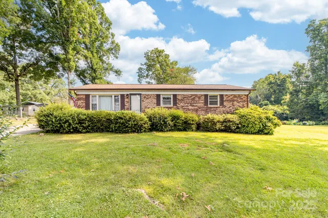 $273,900 | 3424 Autumn Drive, Gastonia, NC 28056