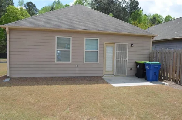 $1,950 | 7931 Bluefin Trail, Union City, GA 30291