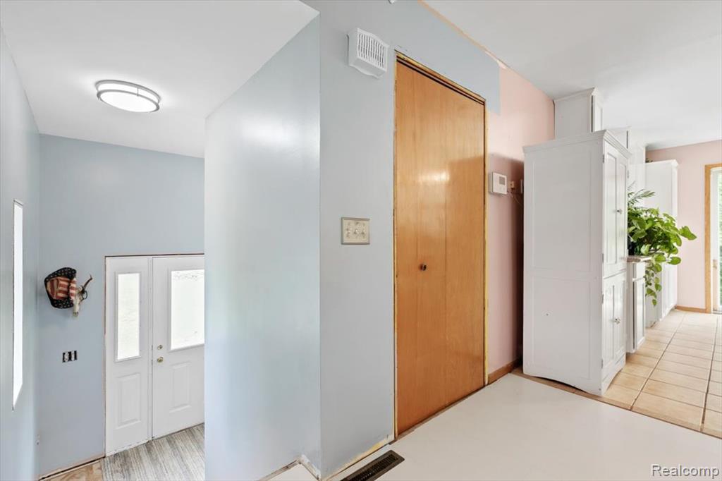 1615 North Lakeshore Road Port Sanilac, MI 48469 - Photo 4 of 44
