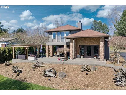 $1,750,000 | 8008 Southeast Evergreen Highway, Vancouver, WA 98664