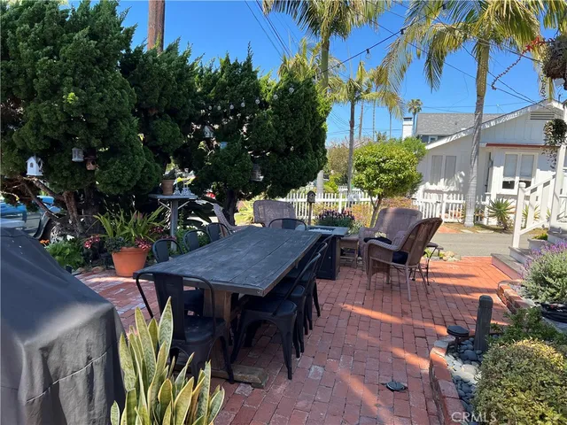 $8,000 | 1262 Catalina Street, Laguna Beach, CA 92651