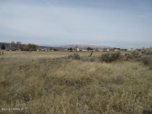 Nka McGreer Road Selah, WA 98942 - Photo 1 of 3