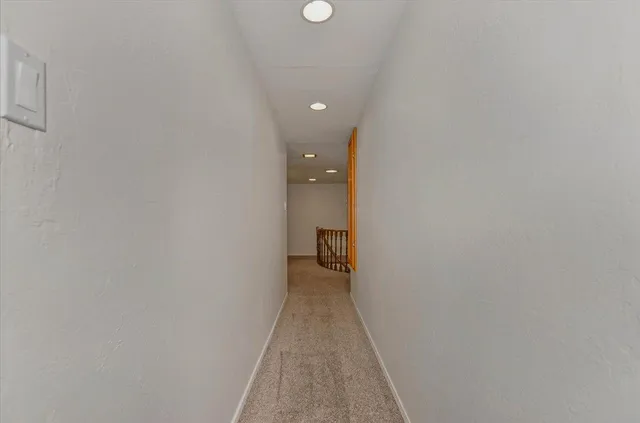 $999,999 | 2727 Lacy Lane, Sacramento, CA 95821