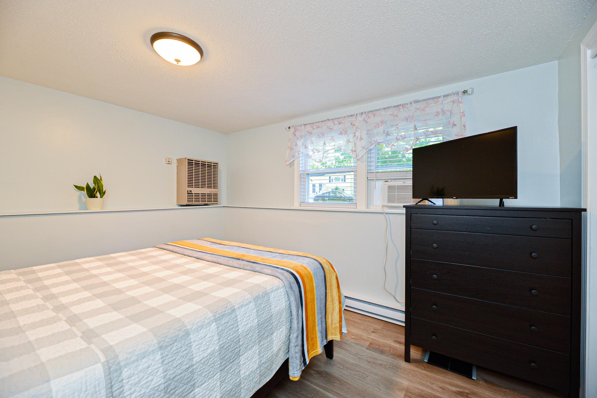 29 Derryfield Road, Unit R Derry, NH 03038 - Photo 23 of 37