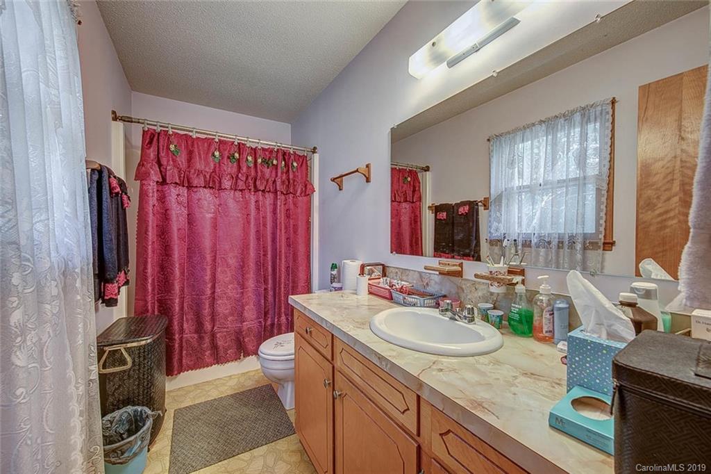 210 Shadowbrook Road Stanley, NC 28164 - Photo 7 of 14 Gallery Image 7