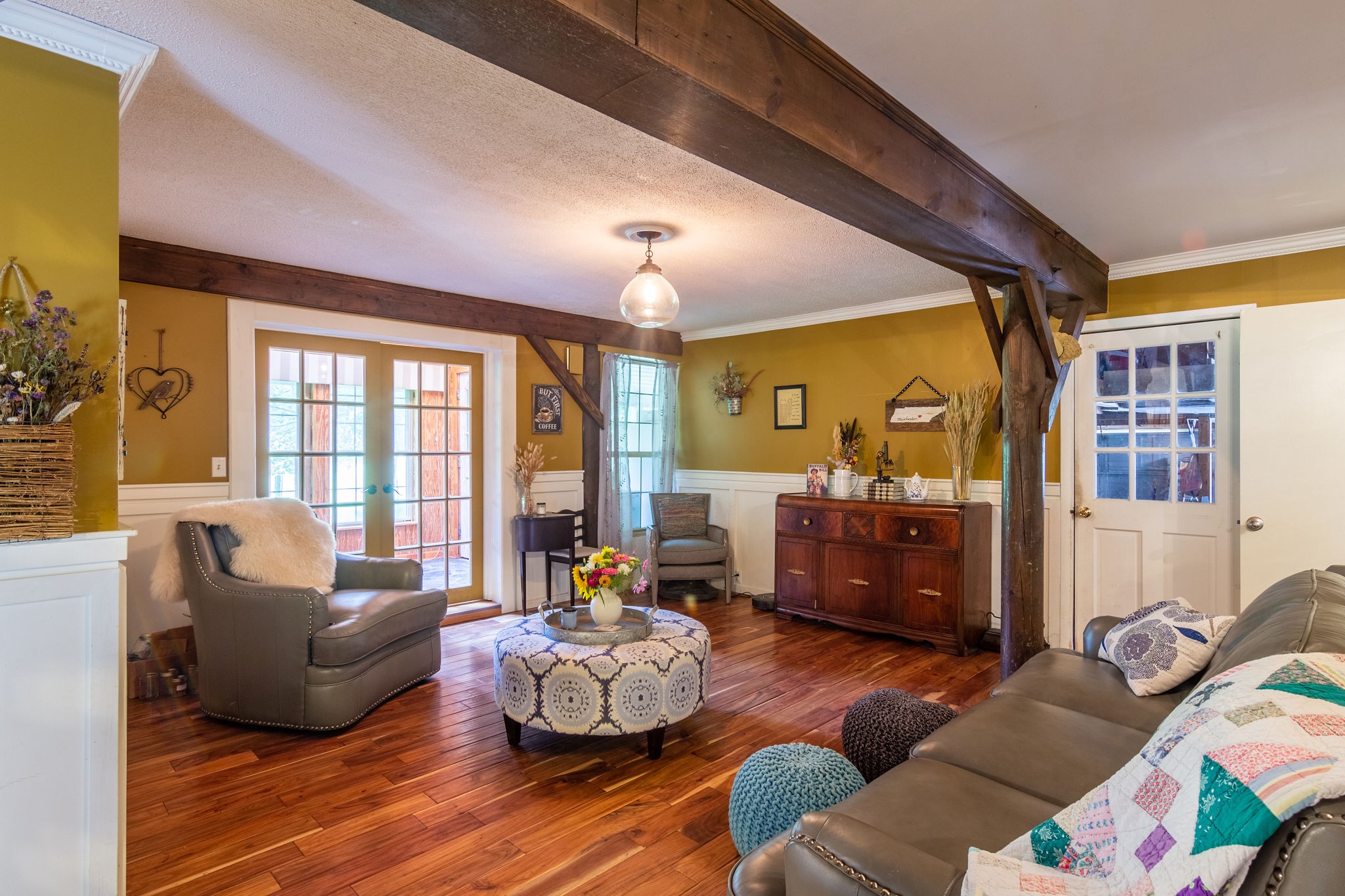 1084 Perry Road Manchester, TN 37355 - Photo 2 of 36