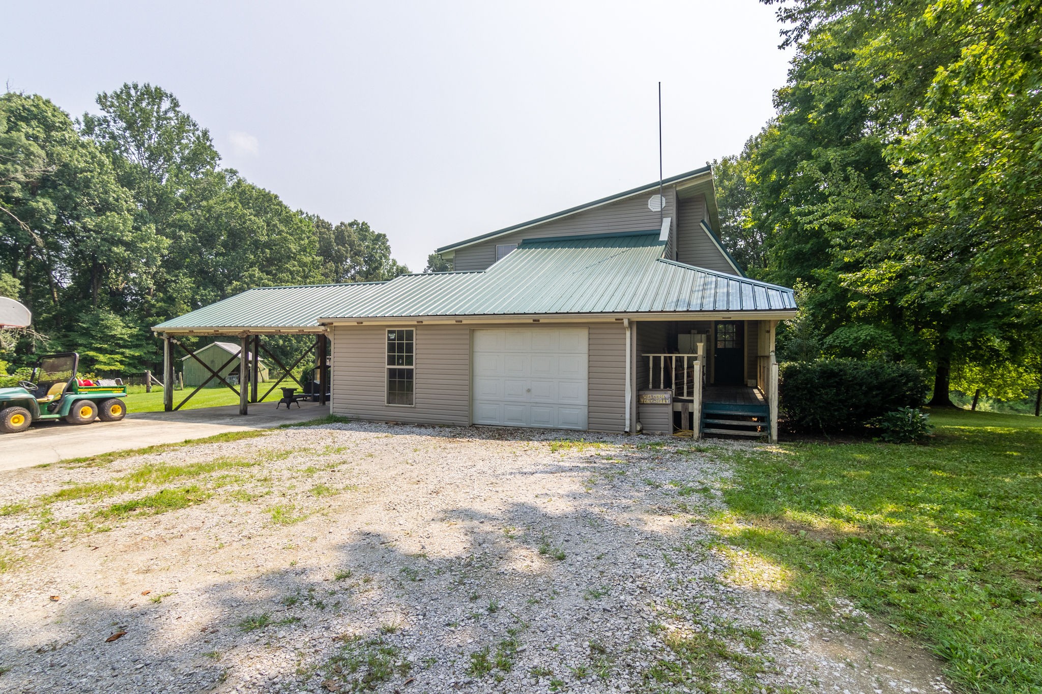 1084 Perry Road Manchester, TN 37355 - Photo 4 of 36