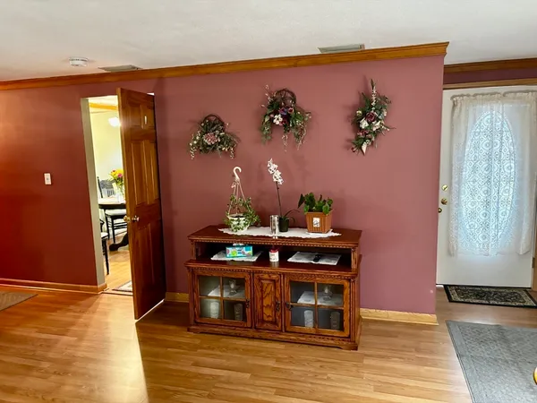 $320,000 | 30 Catherine Street, Chicopee, MA 01013