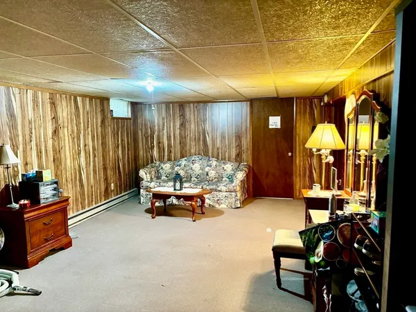 $320,000 | 30 Catherine Street, Chicopee, MA 01013