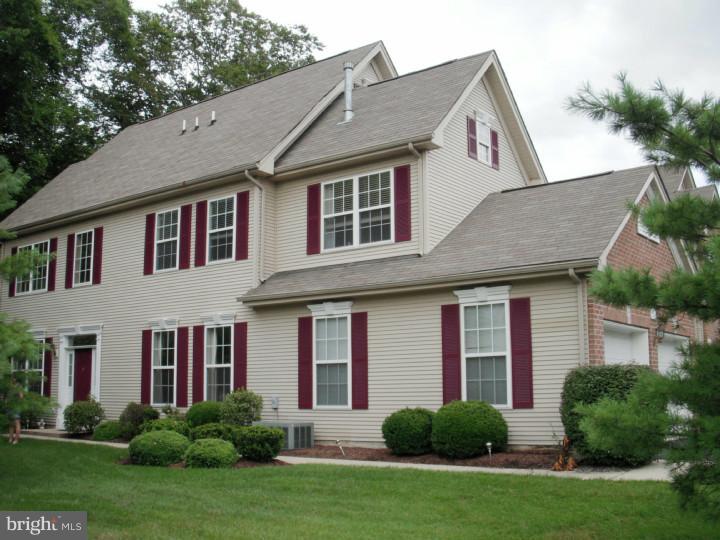 51 Warwick Road Princeton Junction, NJ 08550 - Photo 1 of 18 Exterior Front