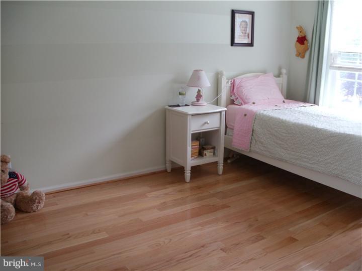 51 Warwick Road Princeton Junction, NJ 08550 - Photo 14 of 18 Bedroom 2