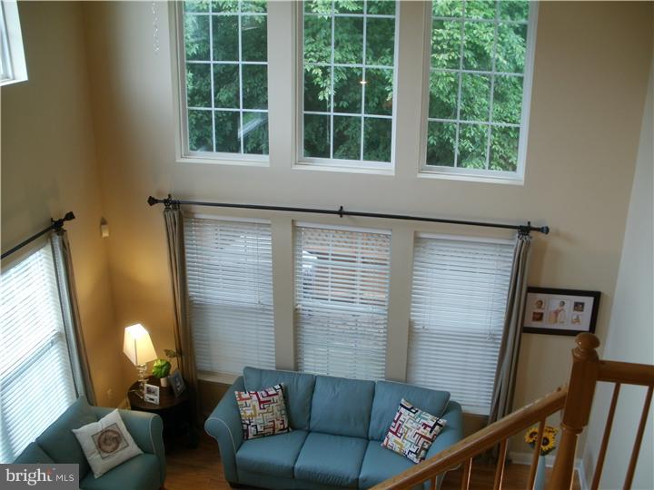 51 Warwick Road Princeton Junction, NJ 08550 - Photo 3 of 18 Living Room