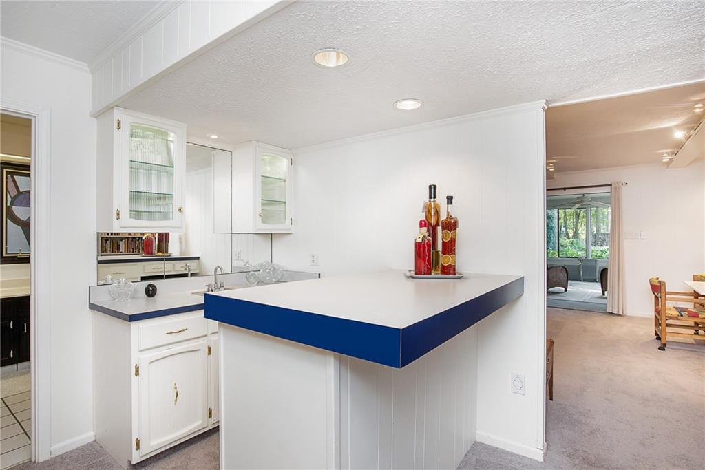 8950 Shagbark Road Indianapolis, IN 46260 - Photo 19 of 24 Gallery Image 19