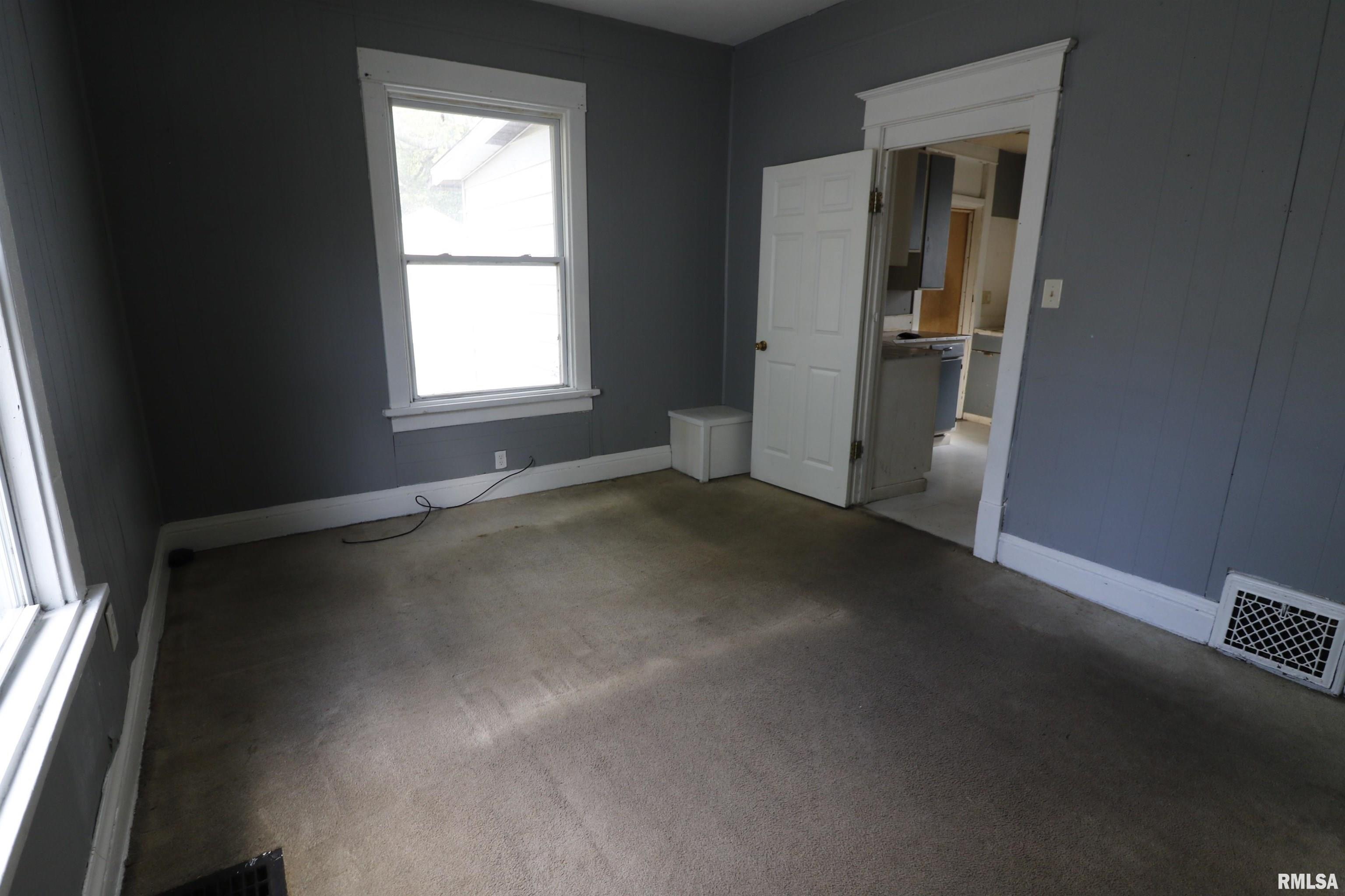 1710 North Machin Avenue Peoria, IL 61604 - Photo 11 of 17