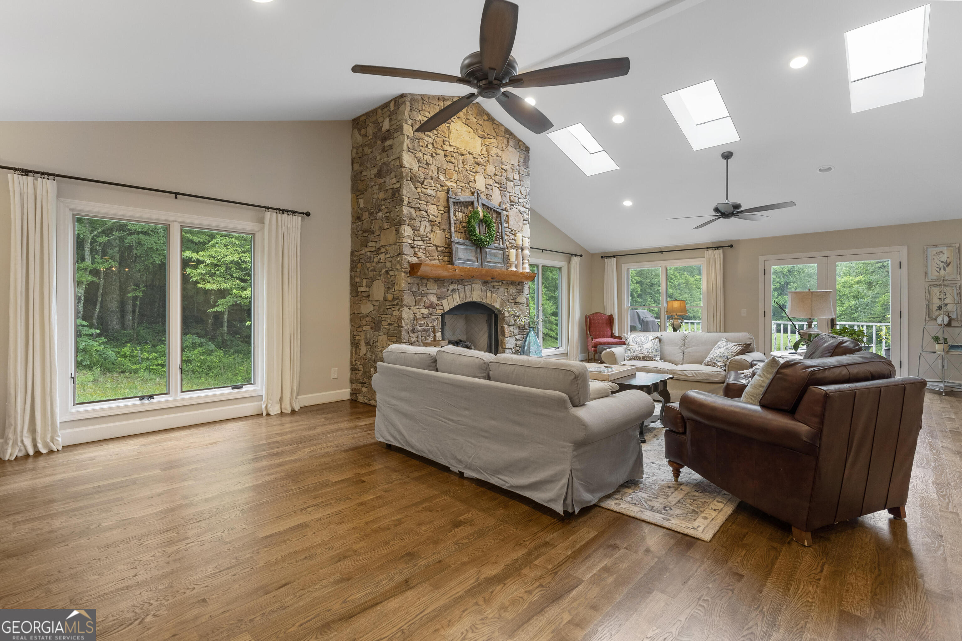 3967 C C Loggins Road Gainesville, GA 30506 - Photo 16 of 45