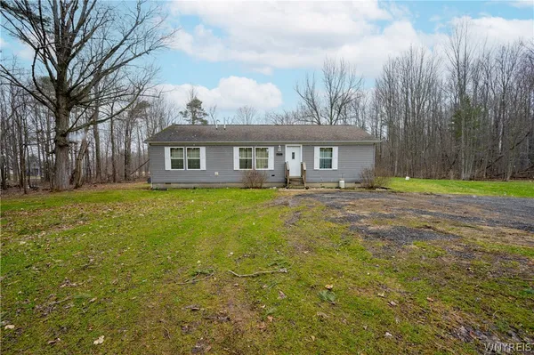 $240,000 | 9414 Gowanda State Road, Eden, NY 14057