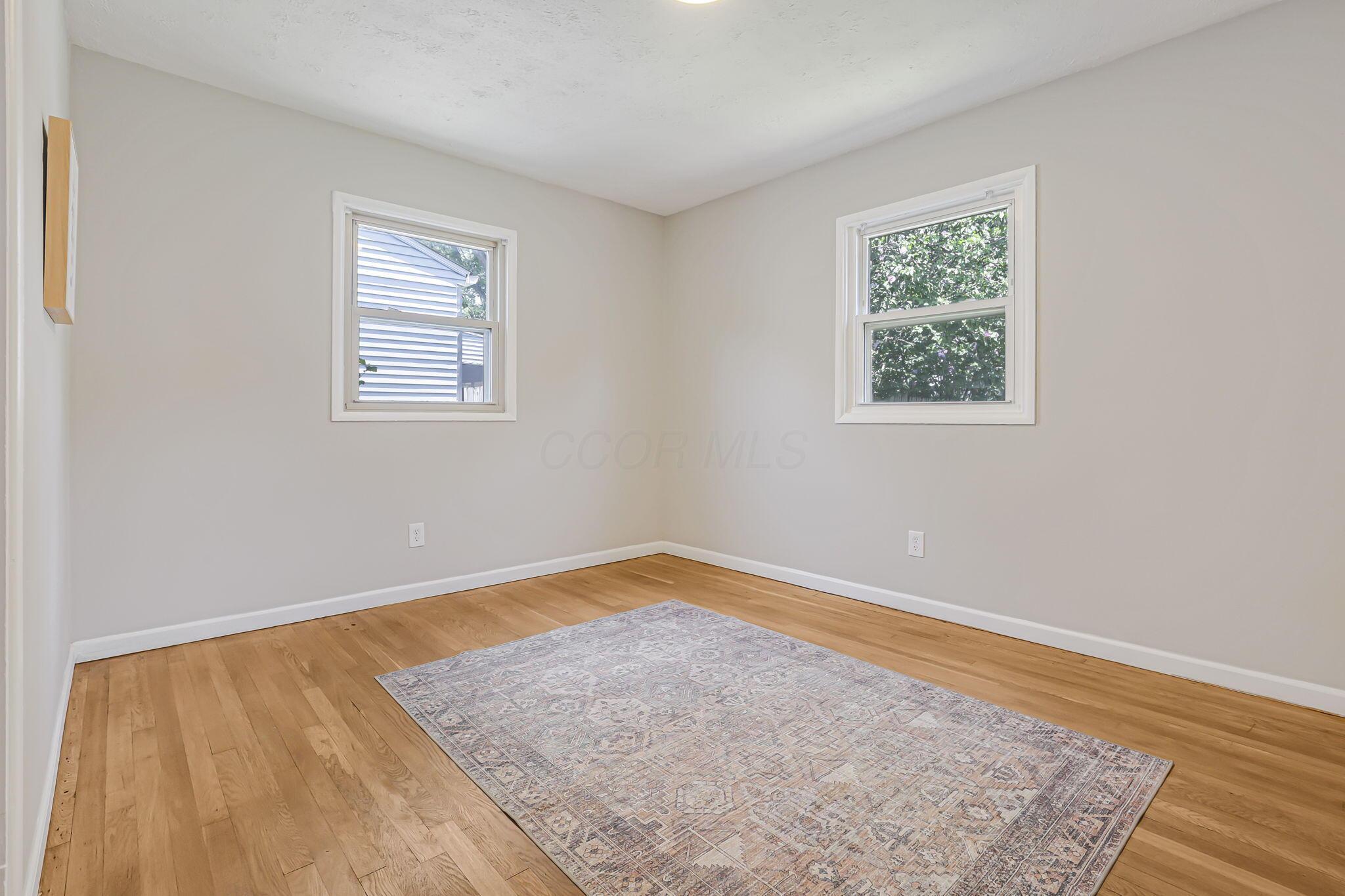 1728 East Cooke Road Columbus, OH 43224 - Photo 29 of 49 29-web-or-mls-0N4A7280