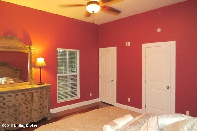1707 Pumpkin Road Shepherdsville, KY 40165 - Photo 29 of 40 31
