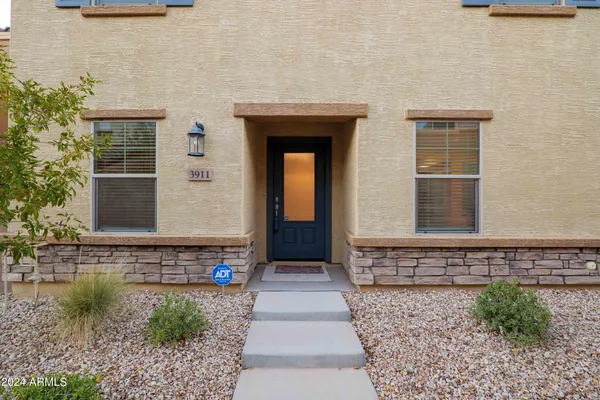 $410,000 | 3911 South 79th Lane, Phoenix, AZ 85043