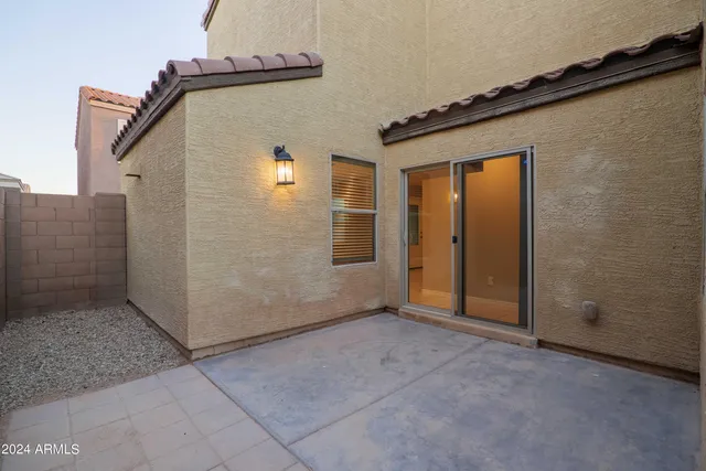 $410,000 | 3911 South 79th Lane, Phoenix, AZ 85043