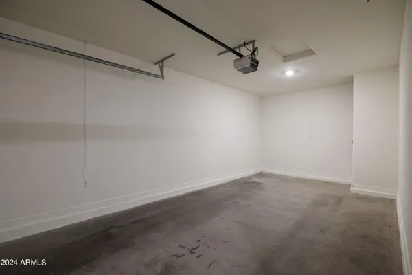 $410,000 | 3911 South 79th Lane, Phoenix, AZ 85043