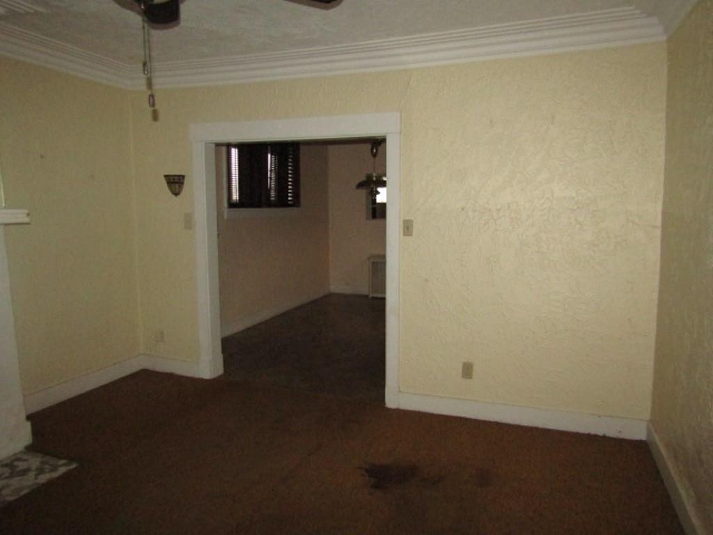 2869 Fernwald Road Pittsburgh, PA 15217 - Photo 3 of 23 Gallery Image 3