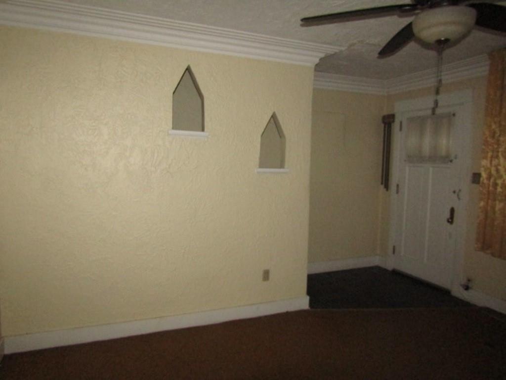 2869 Fernwald Road Pittsburgh, PA 15217 - Photo 4 of 23 Gallery Image 4
