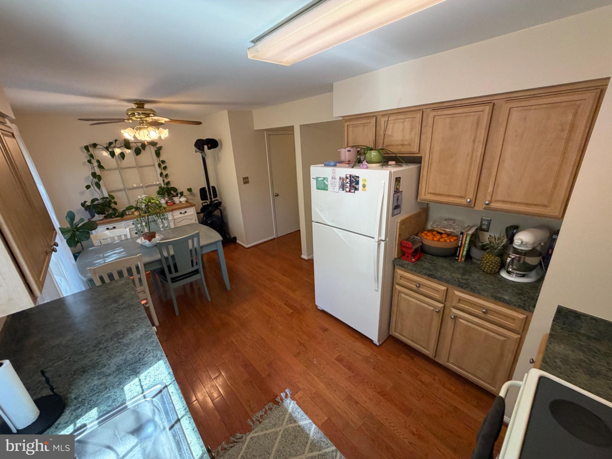 10313 Latney Road Fairfax, VA 22032 - Photo 13 of 45