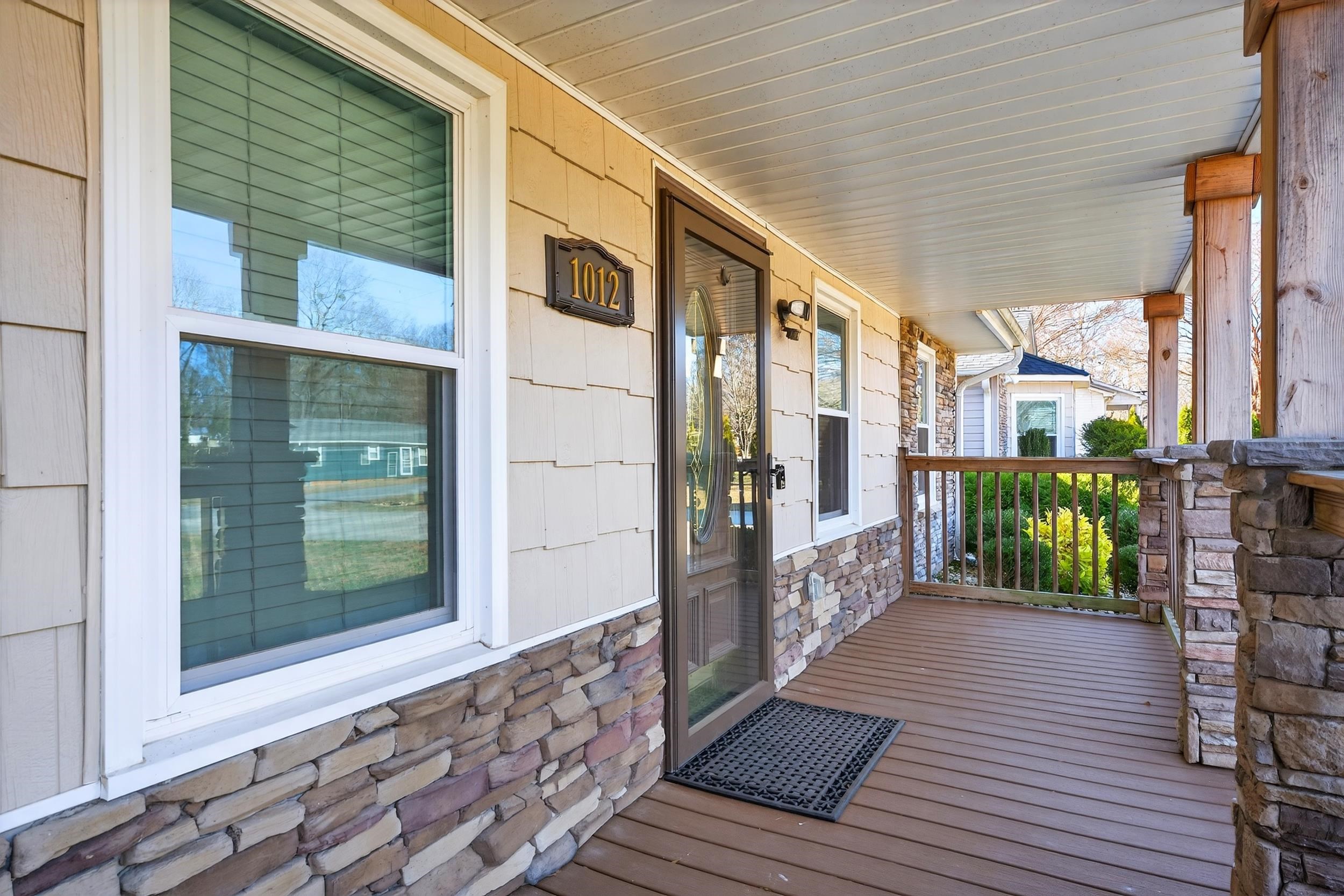 1012 Berry Drive Boiling Springs, SC 29316 - Photo 4 of 34