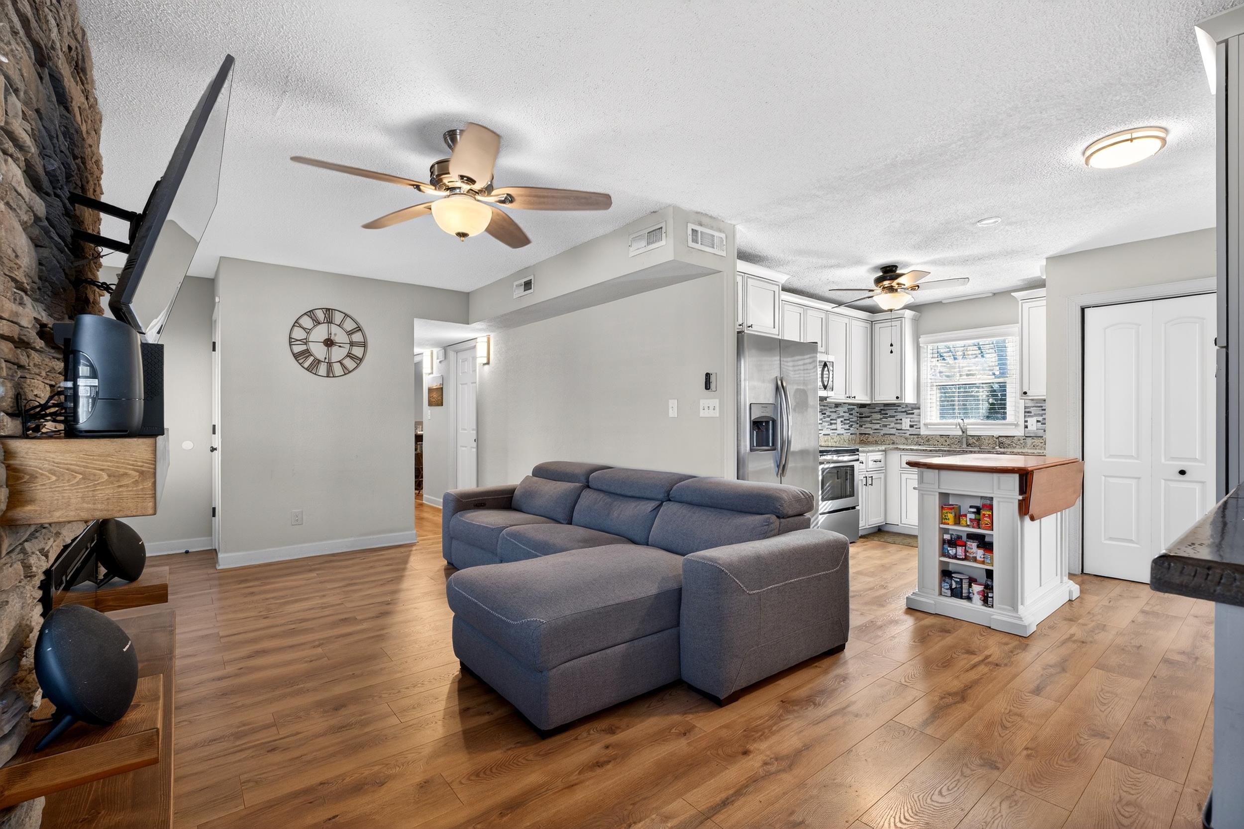 1012 Berry Drive Boiling Springs, SC 29316 - Photo 8 of 34