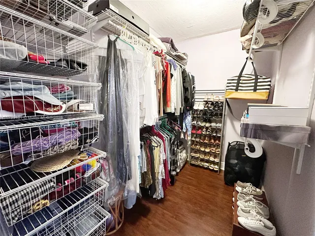 $205,000 | 8550 Southwest 109th Avenue, Unit 5217, Miami, FL 33173