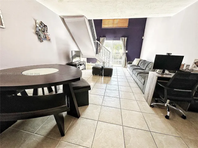 $205,000 | 8550 Southwest 109th Avenue, Unit 5217, Miami, FL 33173