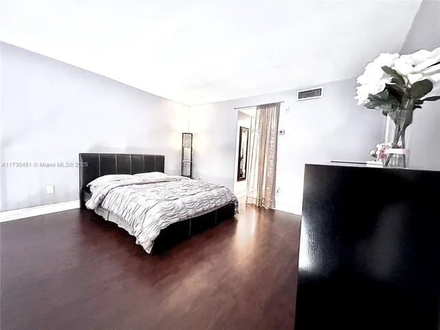 $205,000 | 8550 Southwest 109th Avenue, Unit 5217, Miami, FL 33173