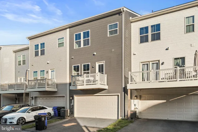 $300,000 | 149 Lyons Creek Drive, Laurel, MD 20708