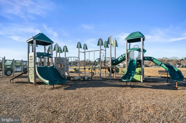 $300,000 | 149 Lyons Creek Drive, Laurel, MD 20708